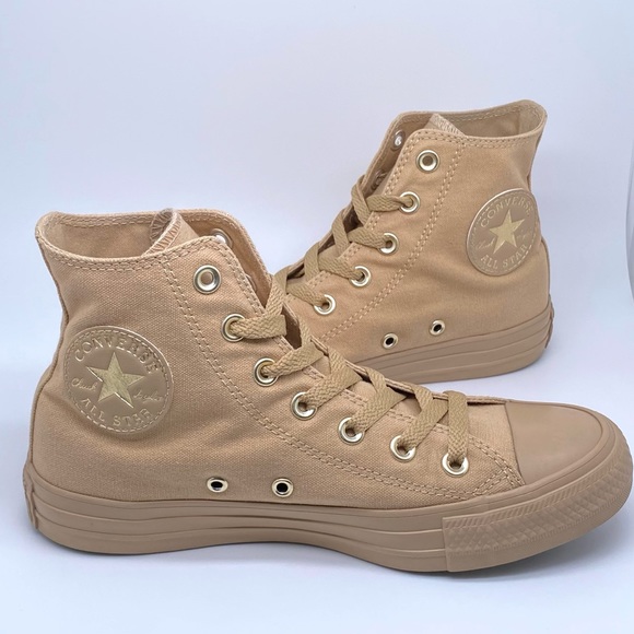 does converse sell wide shoes